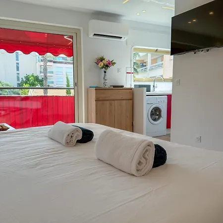 Апартаменты Le Santa By Apirent #climatisation #plage #vue *